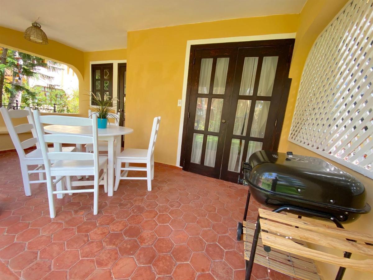 Deluxe Playa Corales - Pool, Bbq, Club, Wifi Apartment *