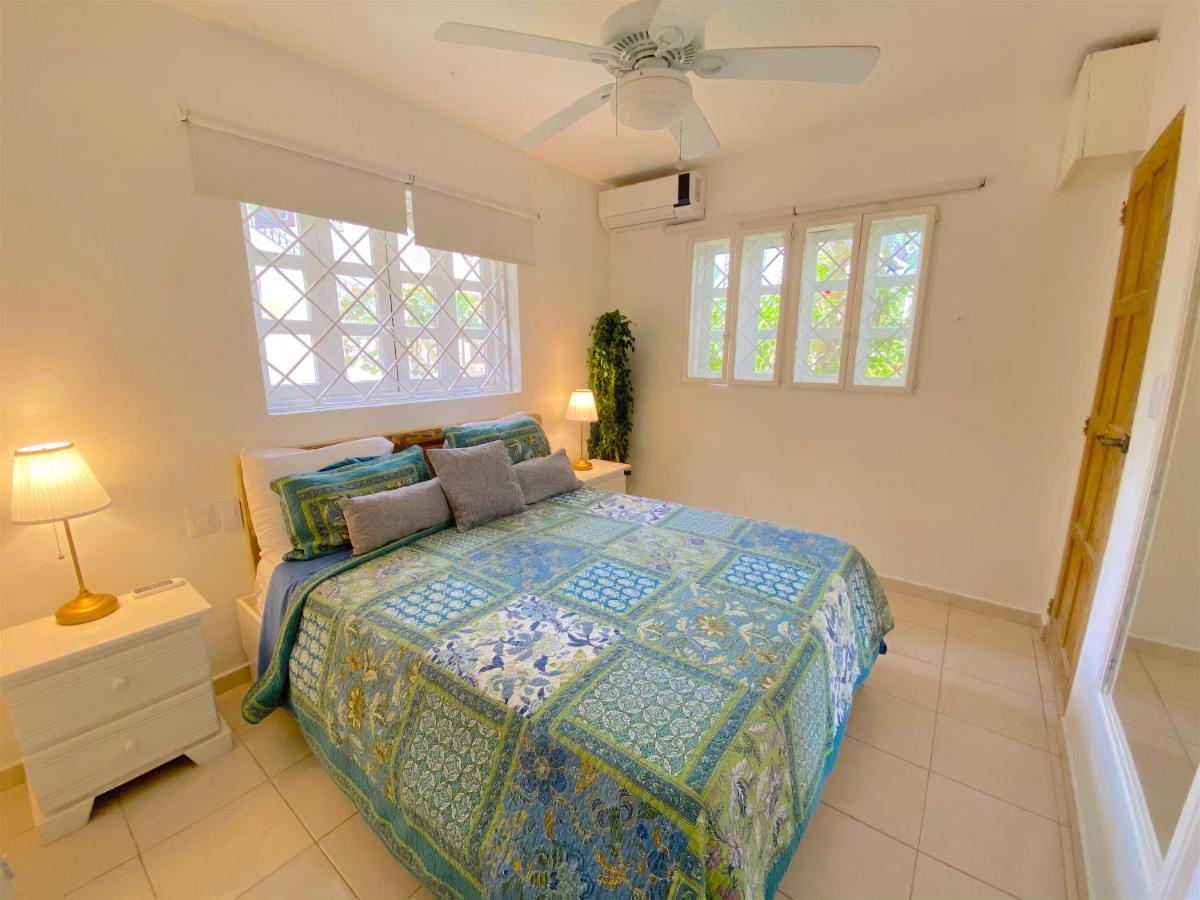 Deluxe Playa Corales - Pool, Bbq, Club, Wifi * Punta Cana