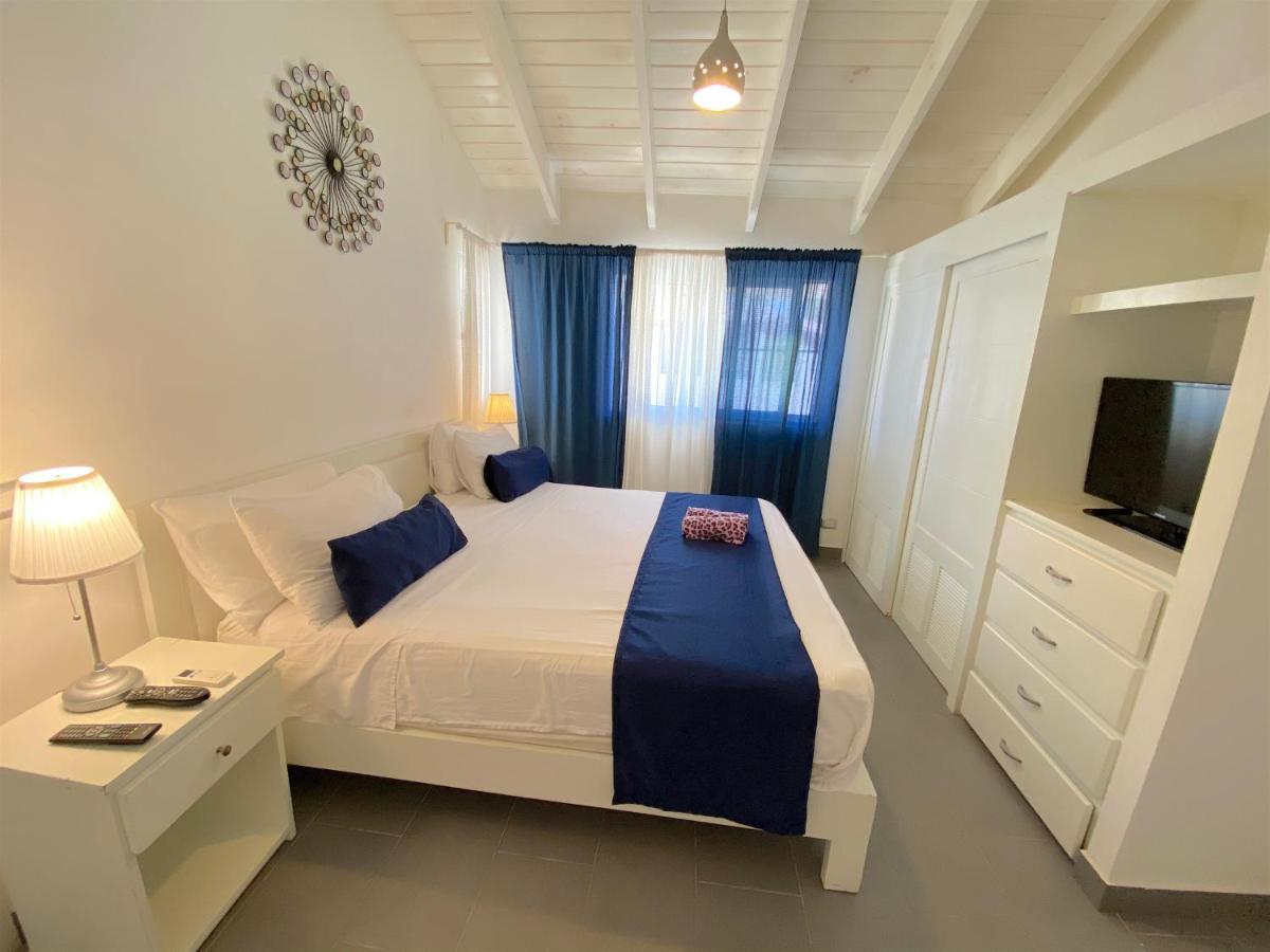 Villas & Playa Los Corales - Wifi, Bbq-grill, Beach Club Resort