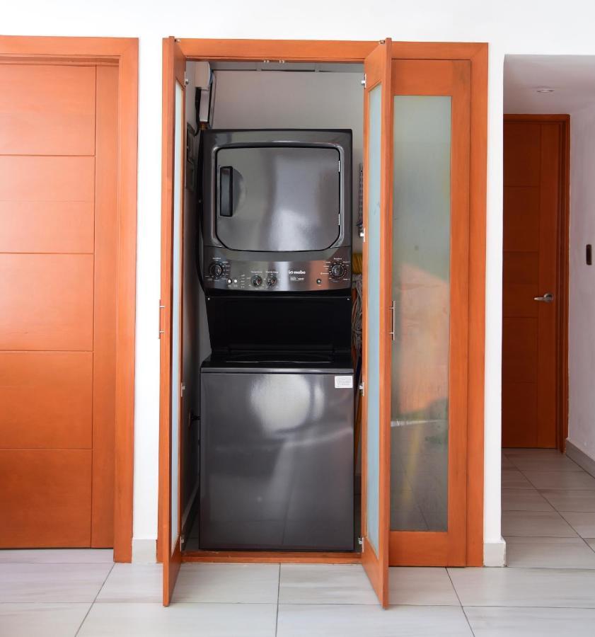 Apartment S1401 En Downtown *