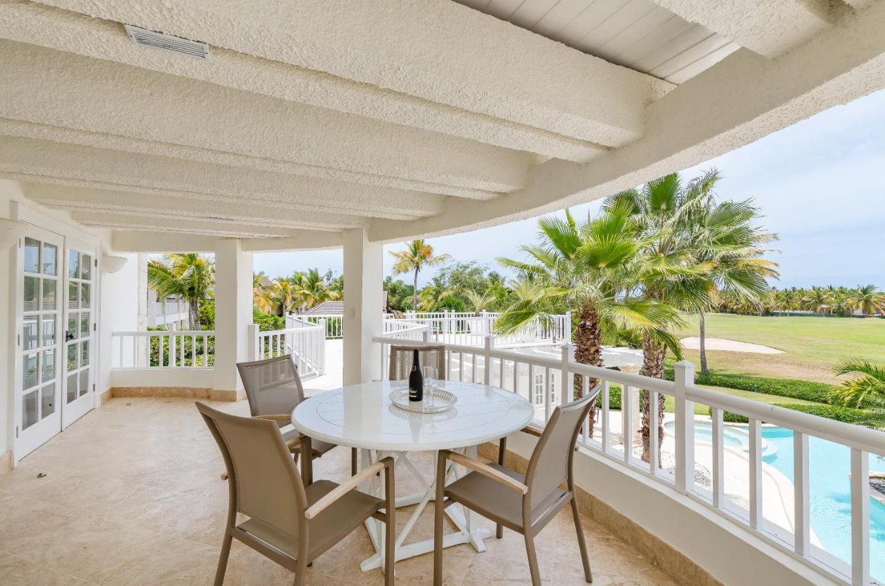 Exclusive And Club Pool Villa