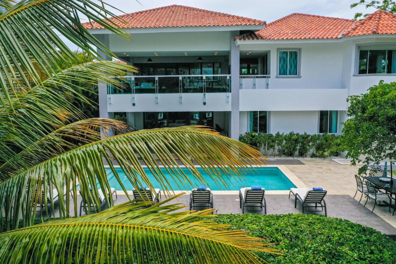 Exclusive And Club Pool Villa *