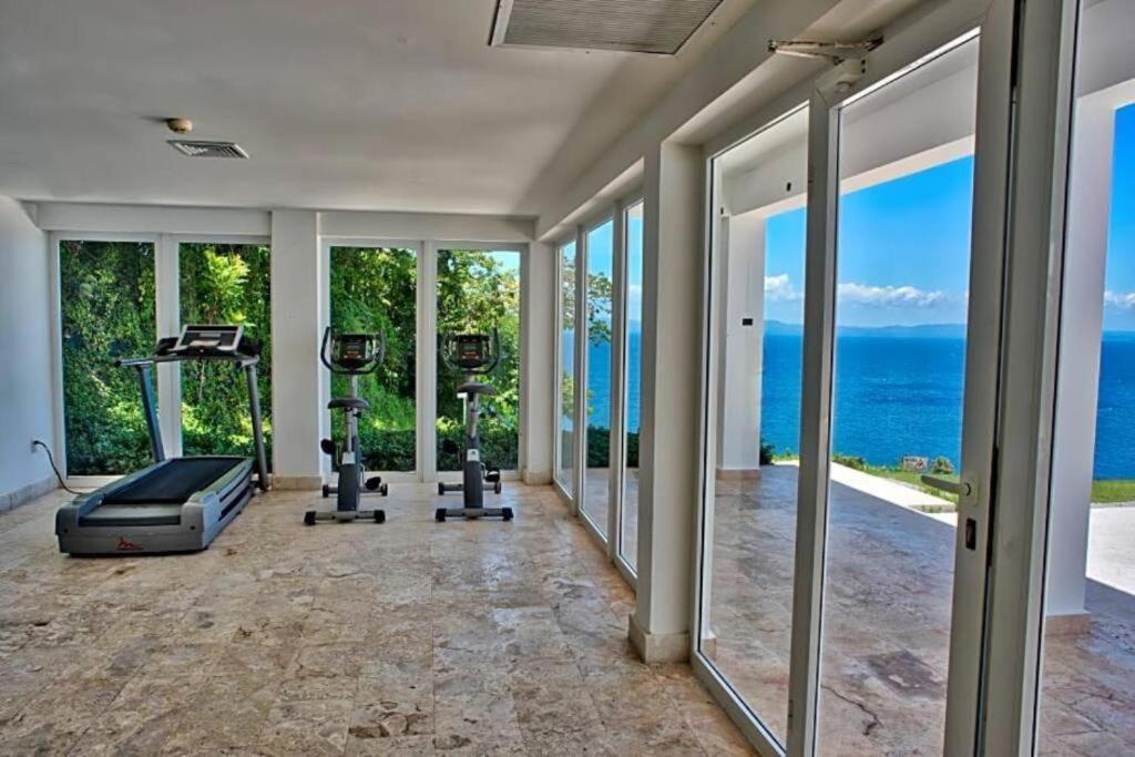 Vista Mare Spectacular Ocean View Spacious 2-bedroom Condo, * Samana