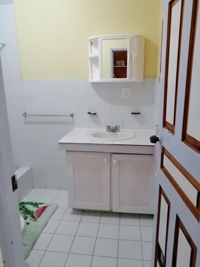 Flukers Suites Apartment *