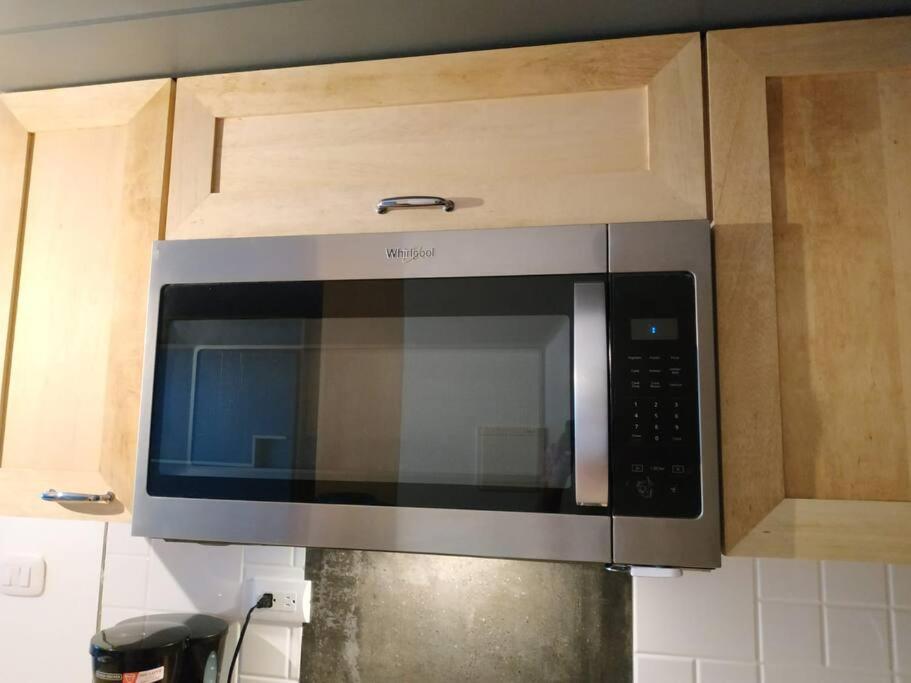 Apartment Modern, Welcoming Studio, Ocean View In *