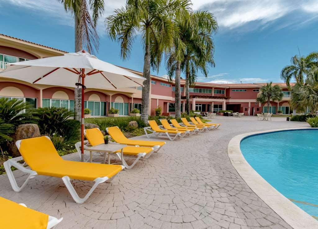 Hodelpa Garden 4*
