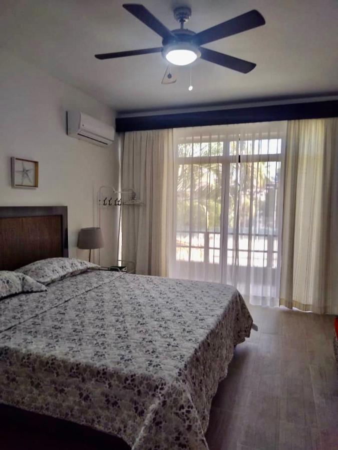 Apartment Terrenas Beachfront 2 Bedrooms With Pool *