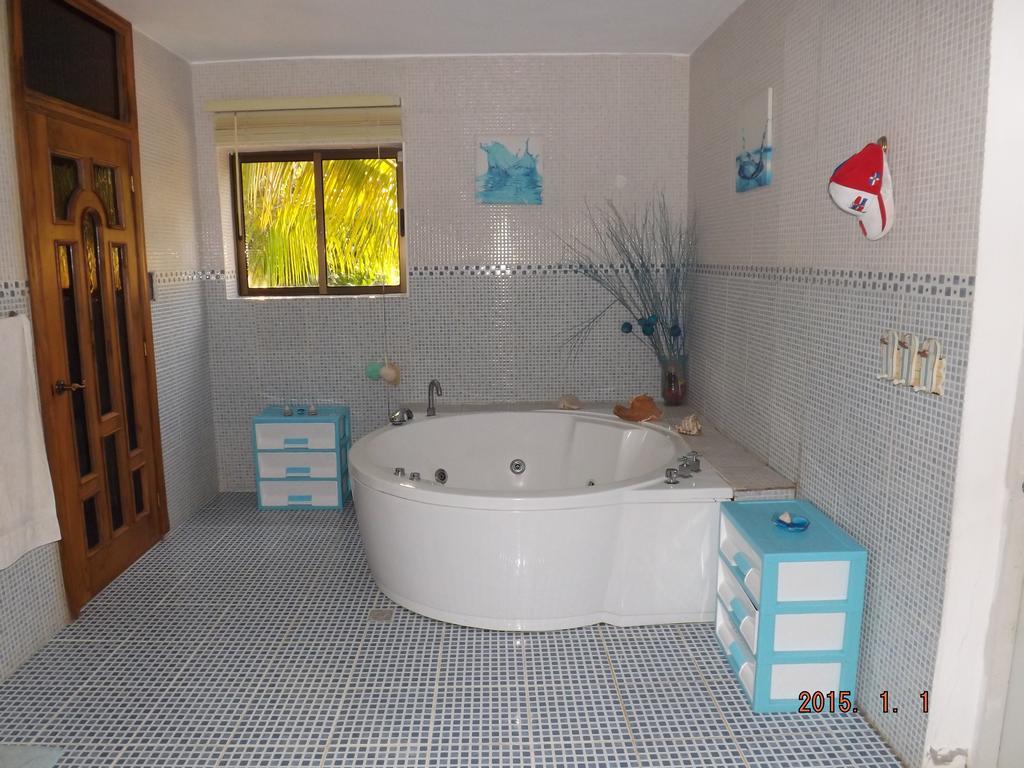 Villa Villa With Private Pool, Tropical Garden, Ocean View, Secure Residence *