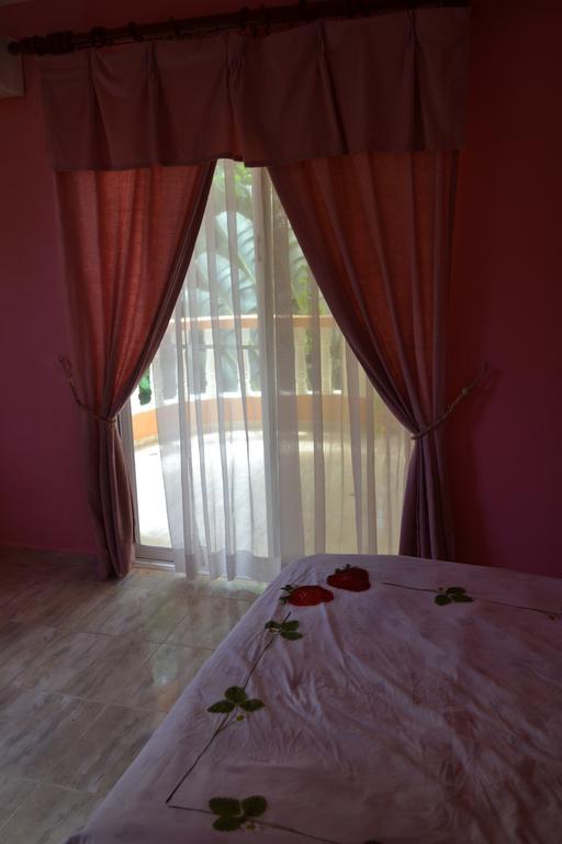 Villa With Private Pool, Tropical Garden, Ocean View, Secure Residence Villa