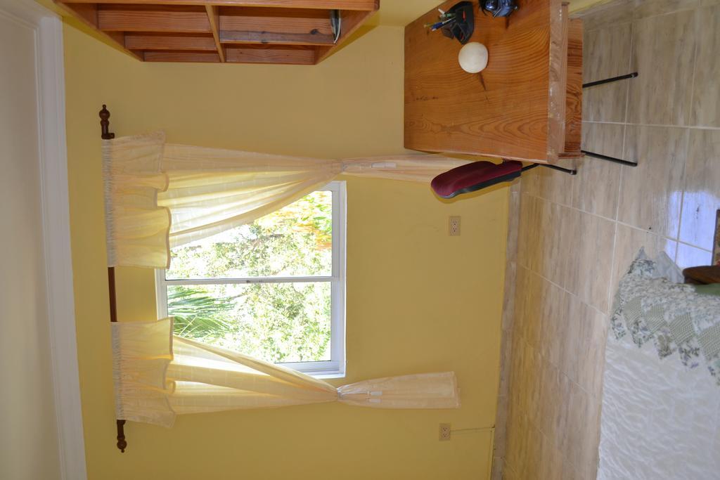Villa With Private Pool, Tropical Garden, Ocean View, Secure Residence *