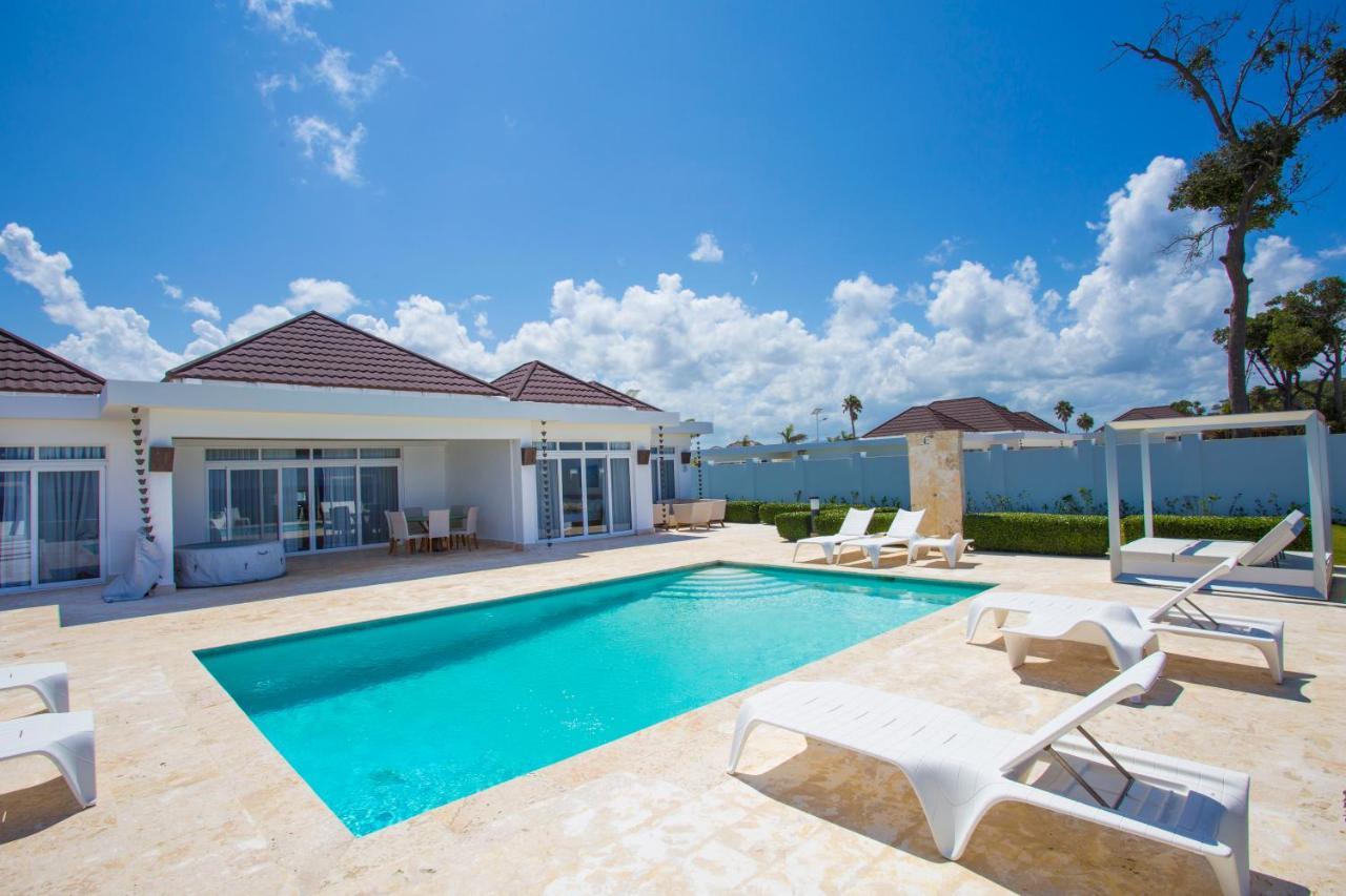Resort Ocean Village Deluxe
