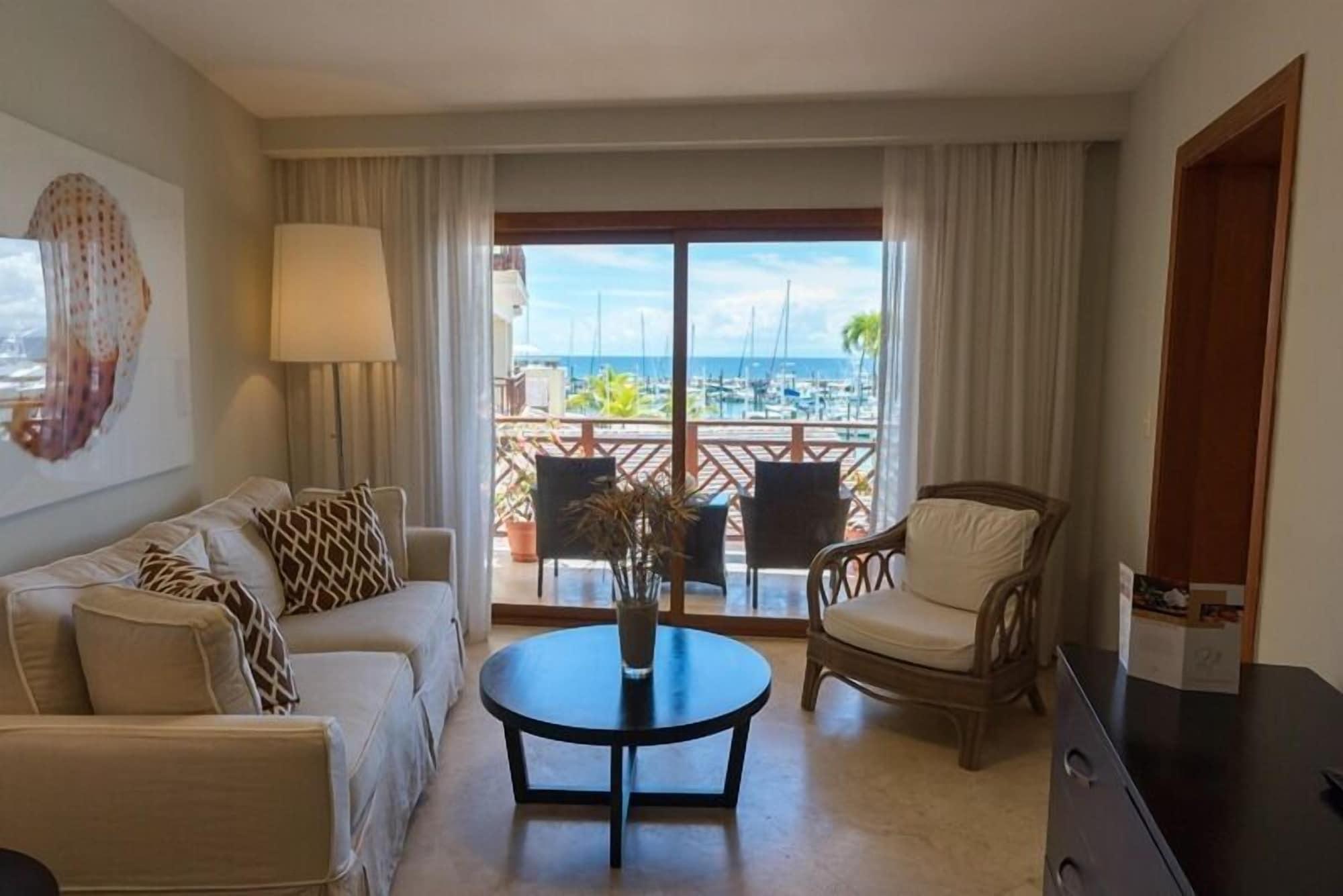 The Bannister & Yacht Club By Mint 5* Samana