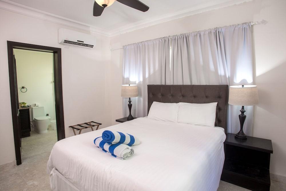 Chateau Del Mar Ocean