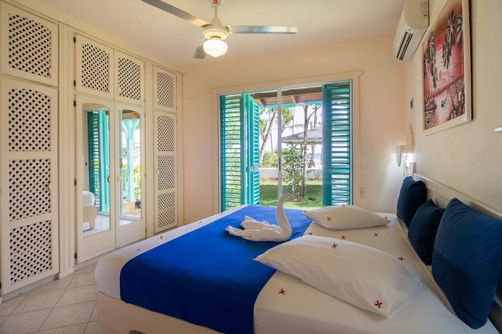 Chiara Terrenas Aparthotel