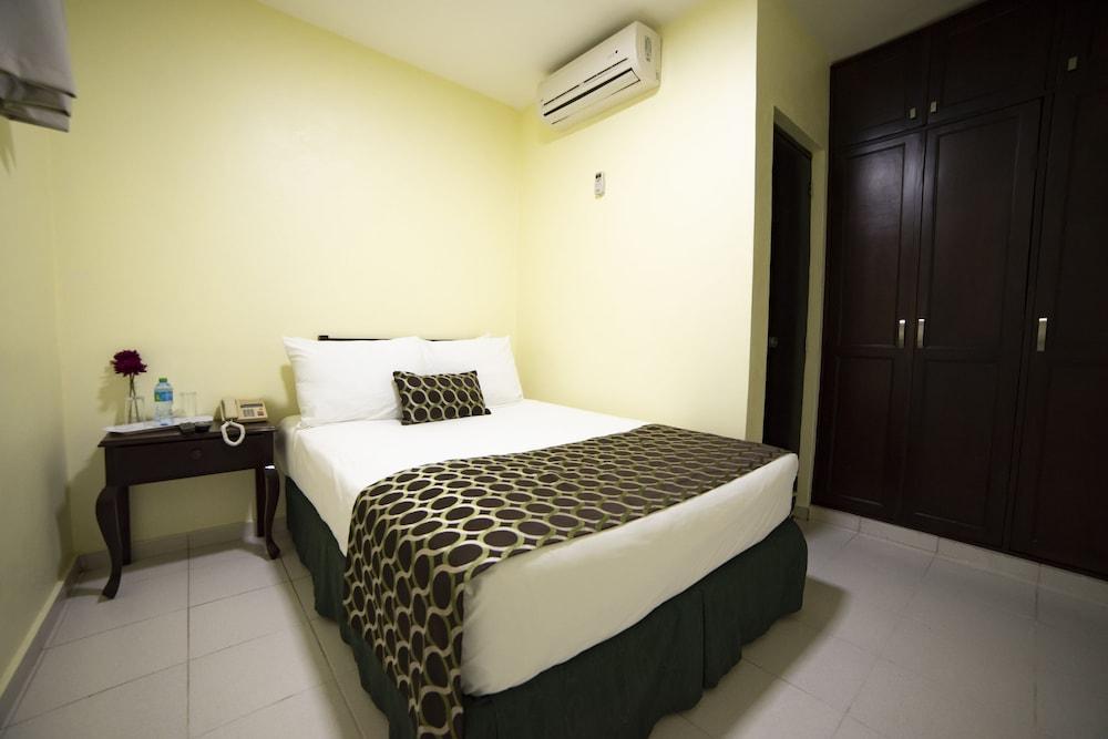 Hotel Real Bella Vista 3*