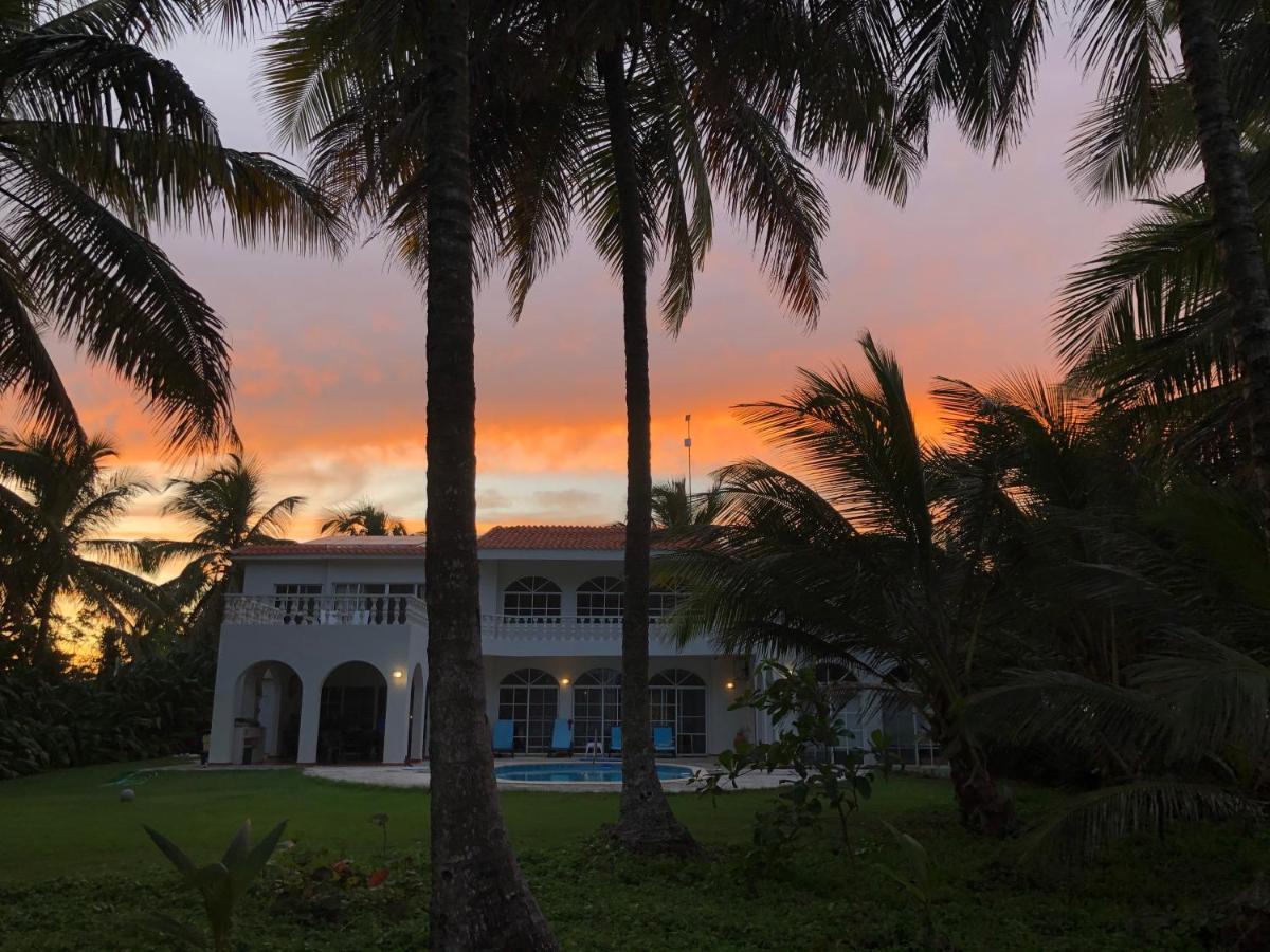 Baoba Breeze Bed & Breakfast- Beachfront Paradise Bed & Breakfast 2*