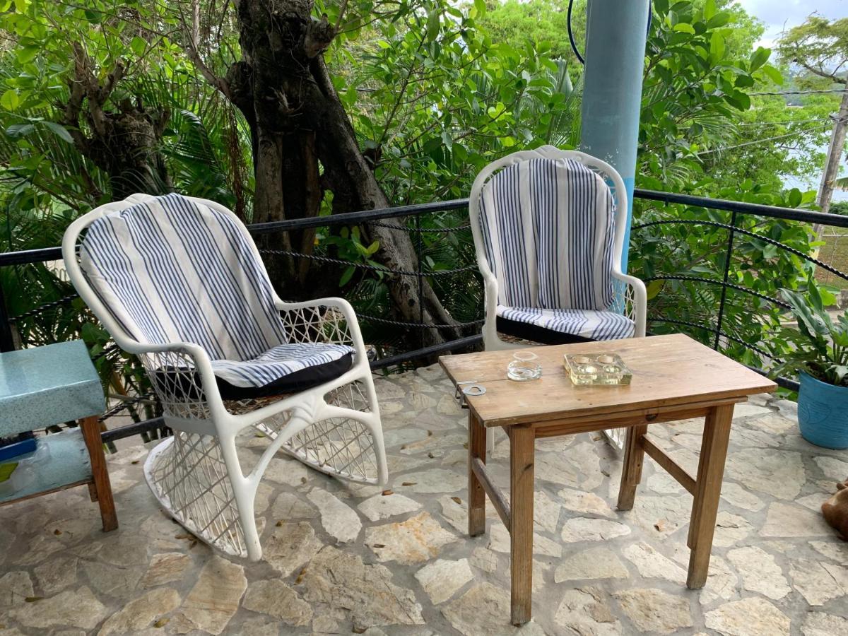 Mar Hostel