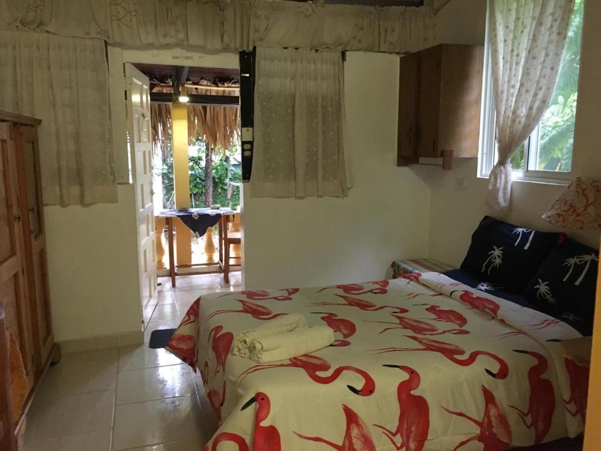 Mar Hostel