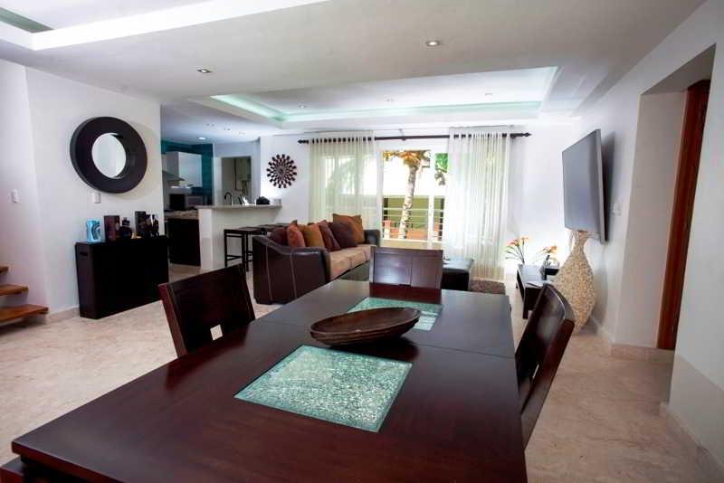 Chateau Del Mar Ocean Hotel
