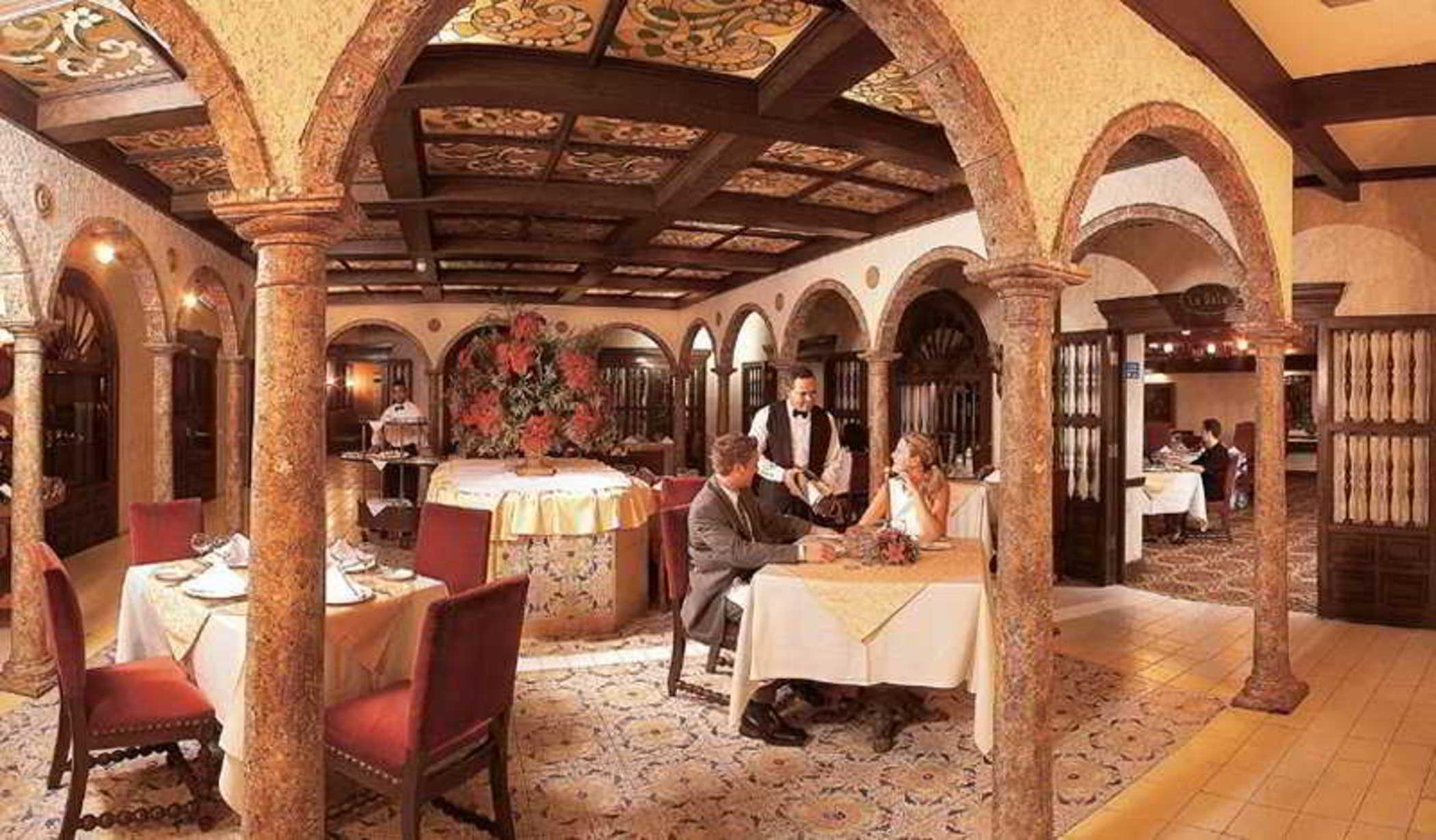 Dominican Fiesta Hotel 5*