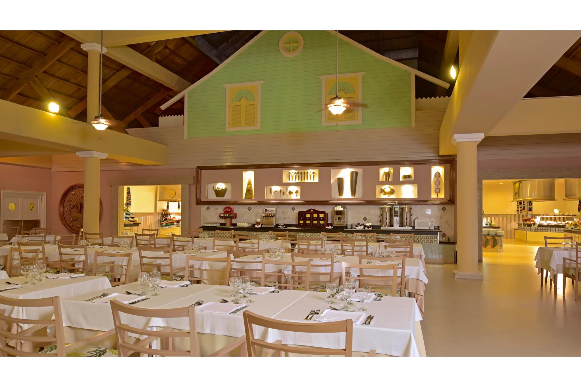 Iberostar Waves 5*