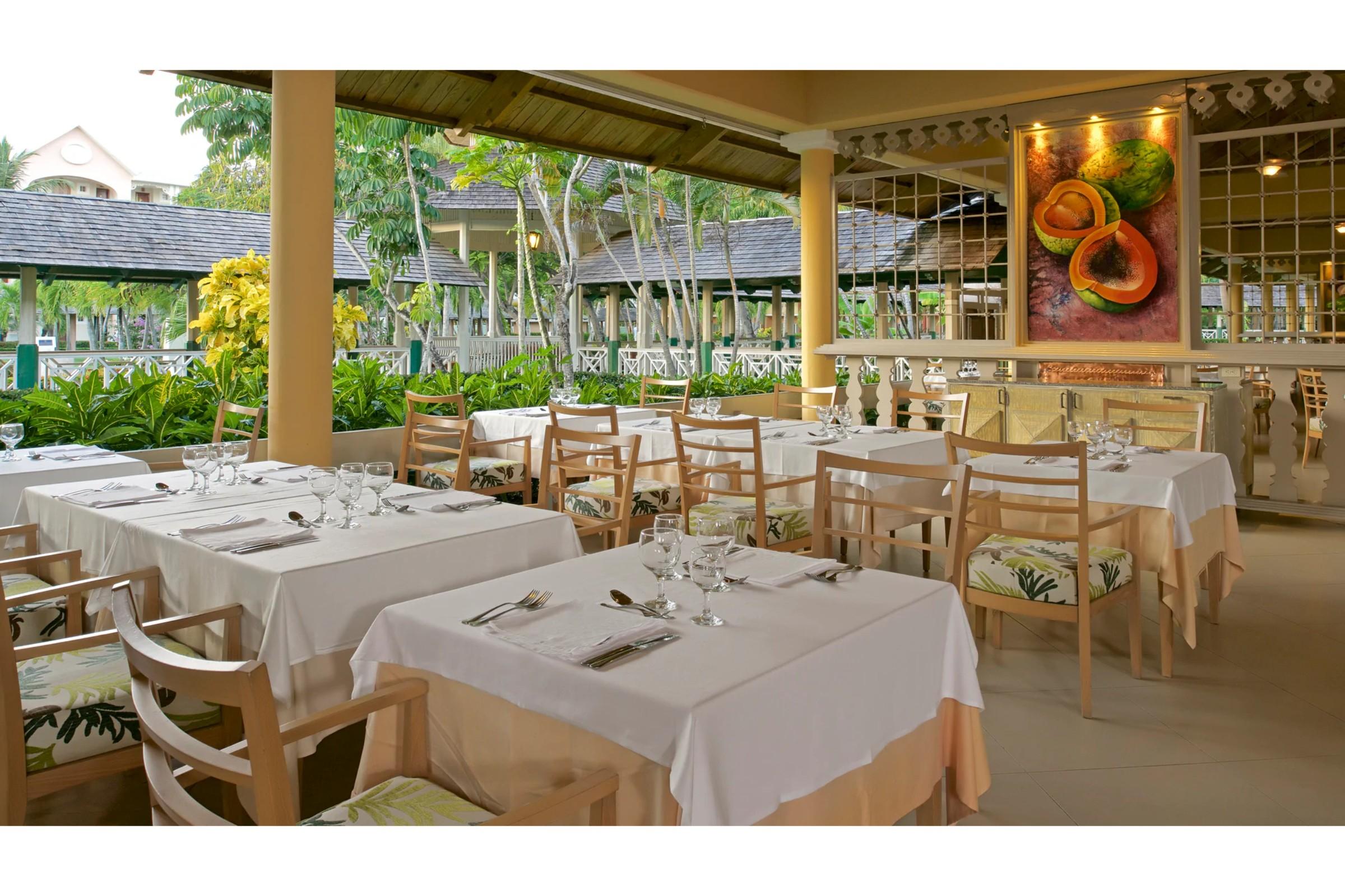 Iberostar Waves Resort 5*