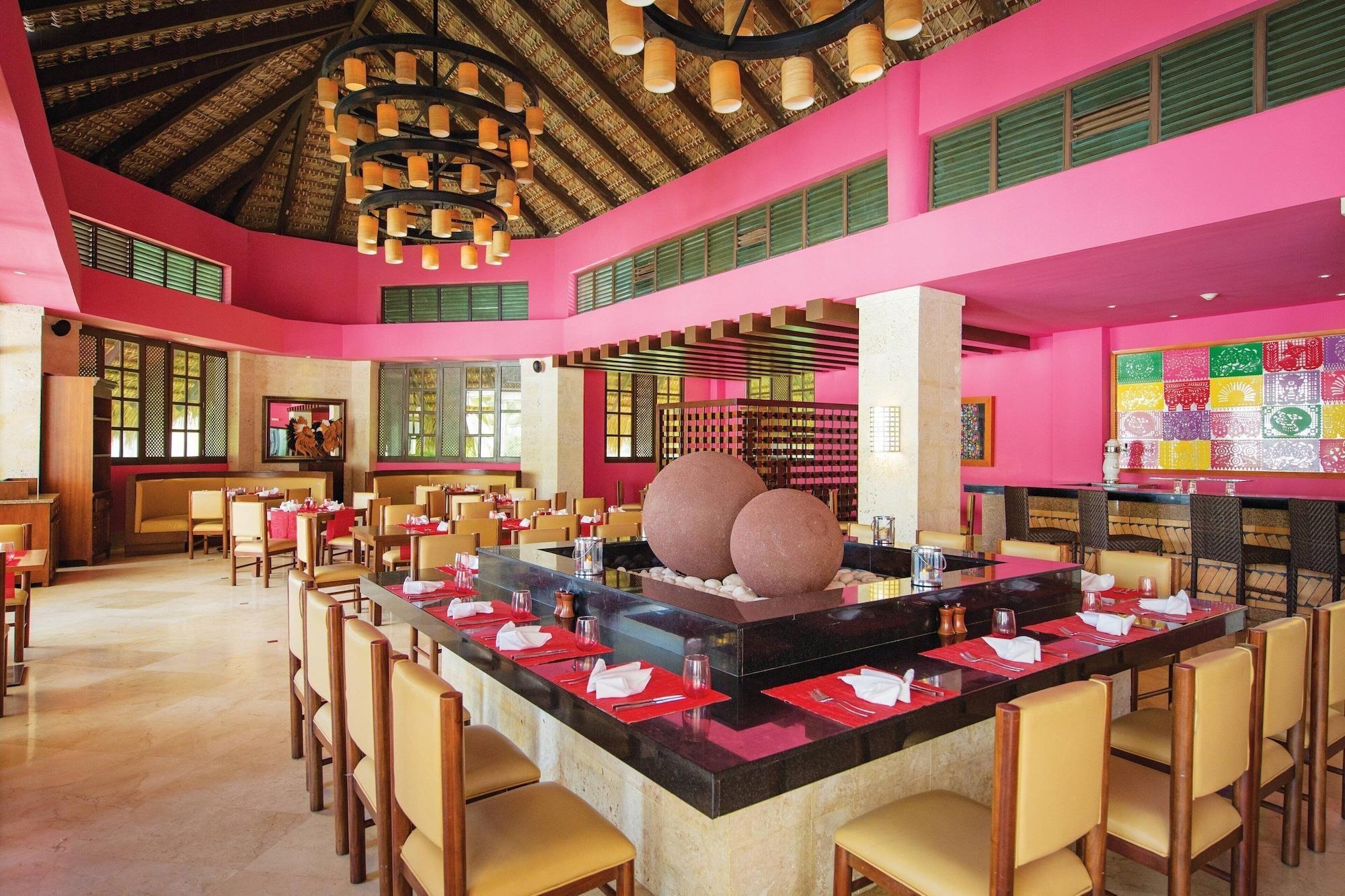 Royalton Punta Cana, An Autograph Collection & Casino Hotel Bavaro