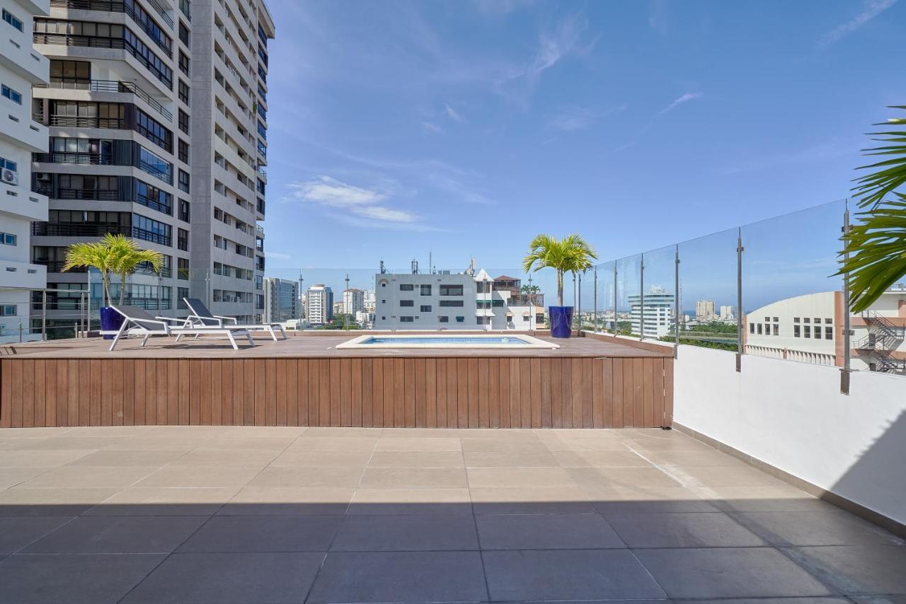 Escape Apartment, Balcony, Pool & Gym In La Julia