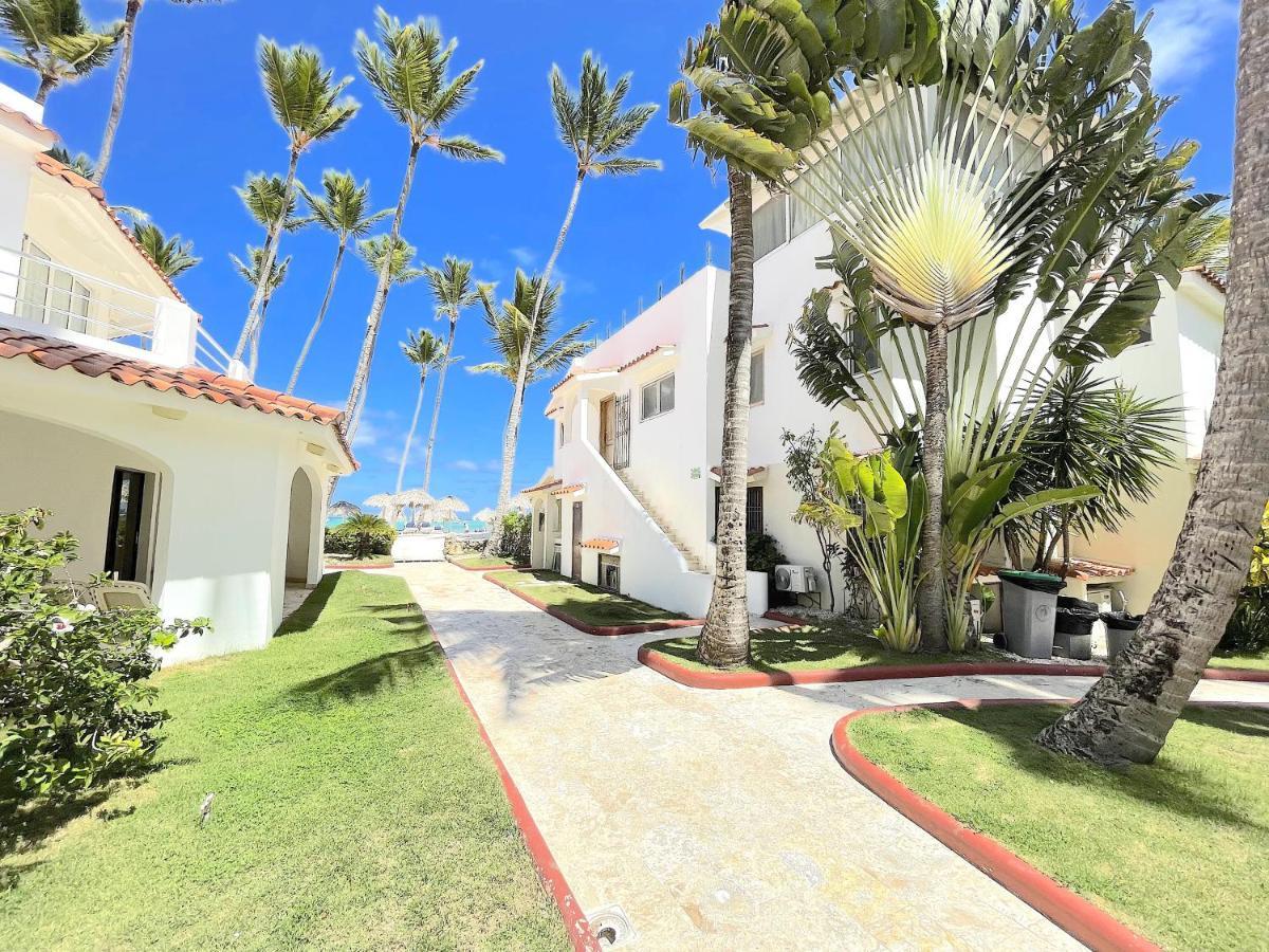 Resort Beach Condo-hotel With Villas & Private Wifi Bbq Beach Club & Punta Cana