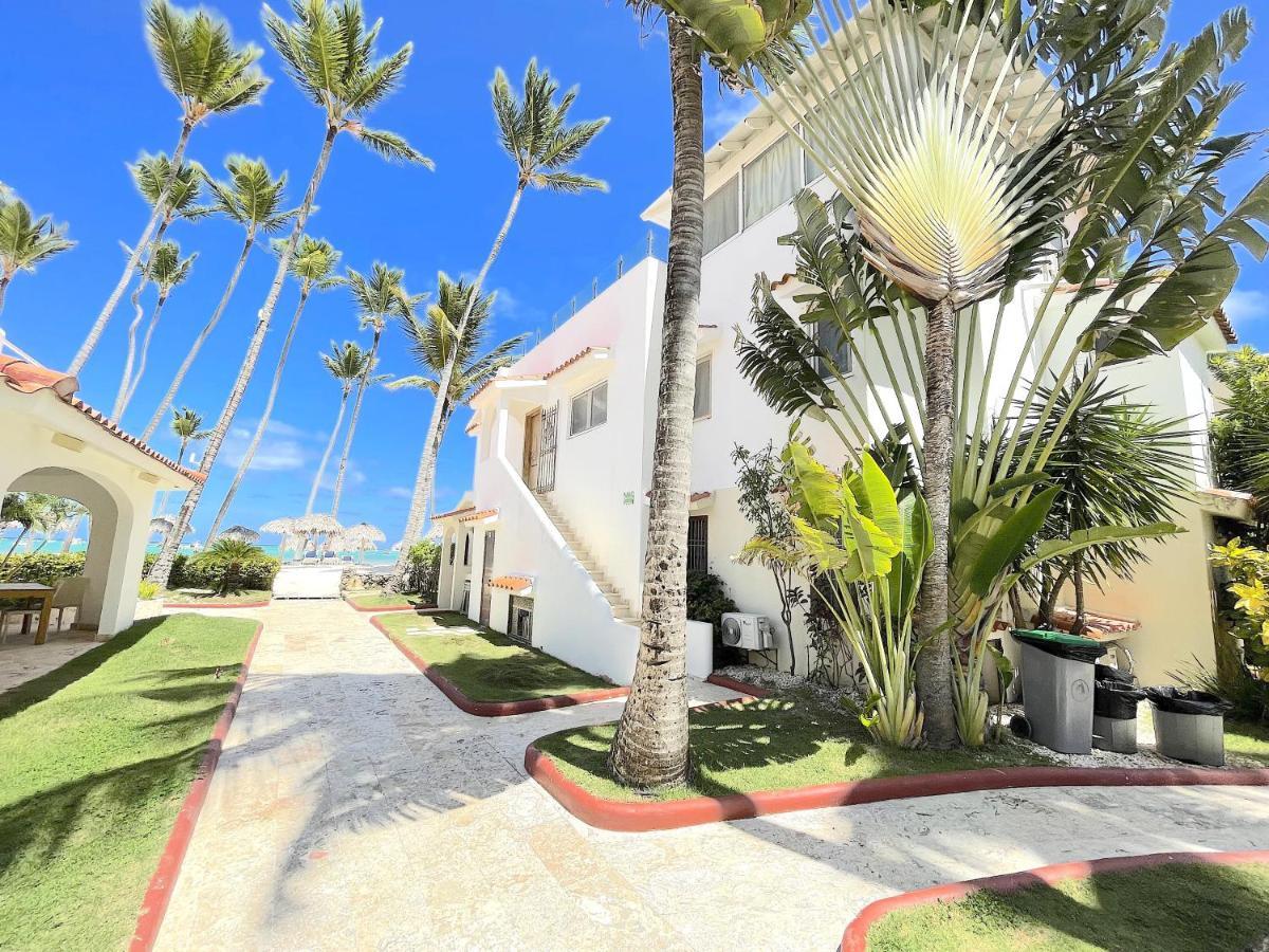 Resort Beach Condo-hotel With Villas & Private Wifi Bbq Beach Club & Punta Cana