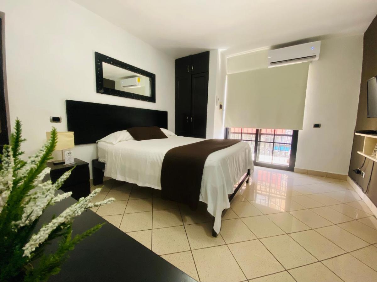 Ob Studios Aparthotel