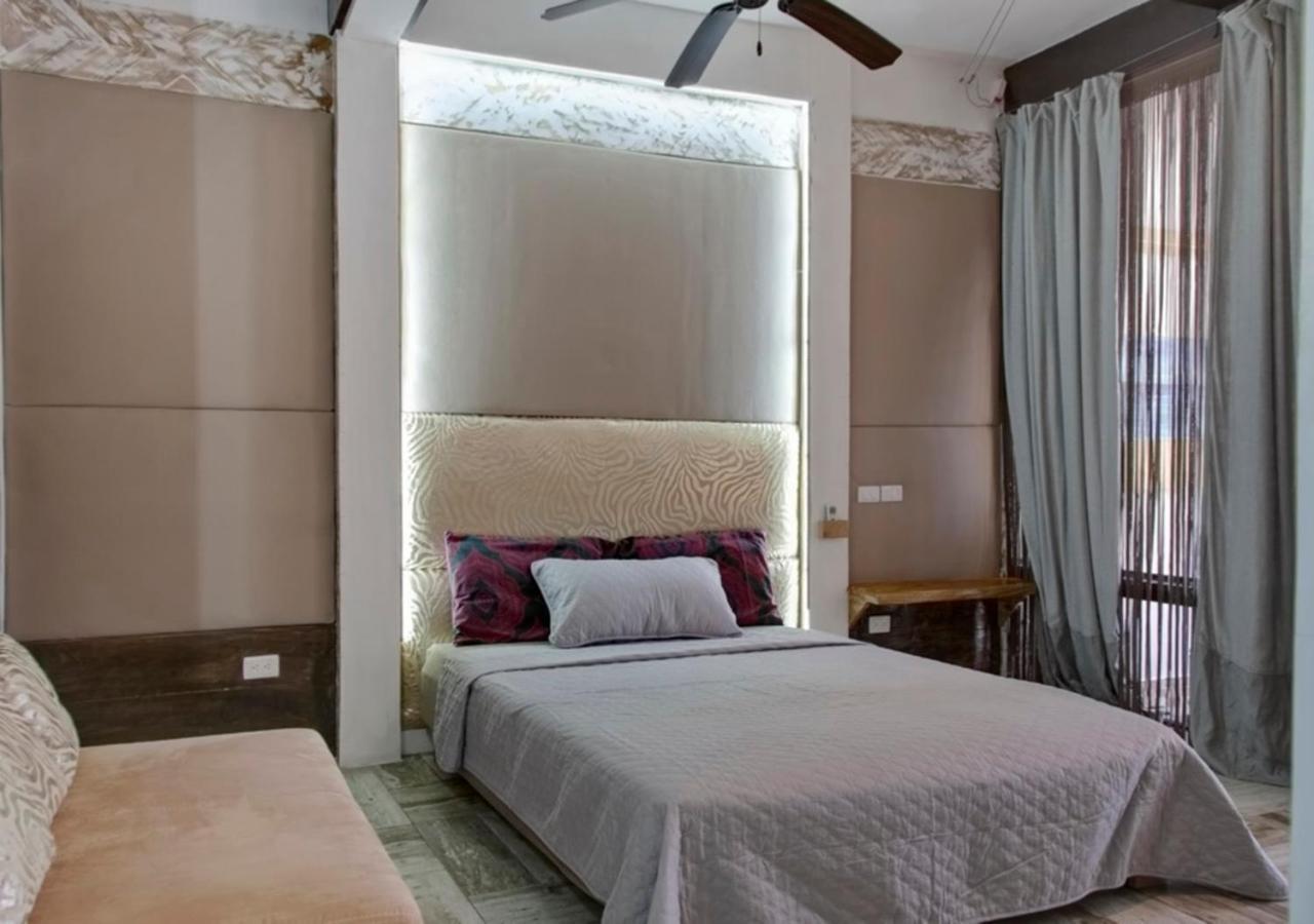 Hotel Chaykovski Boutique H 2*