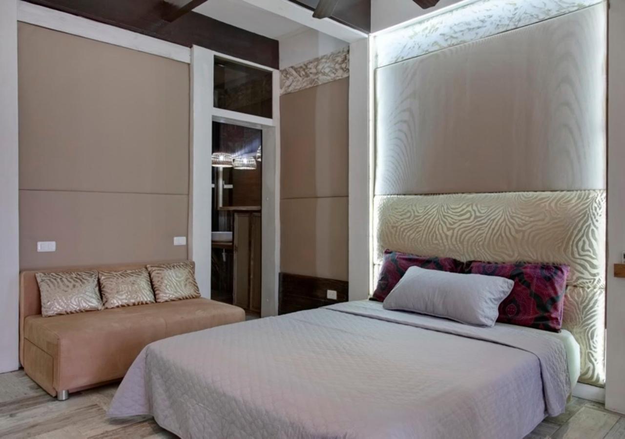 Chaykovski Boutique H 2*