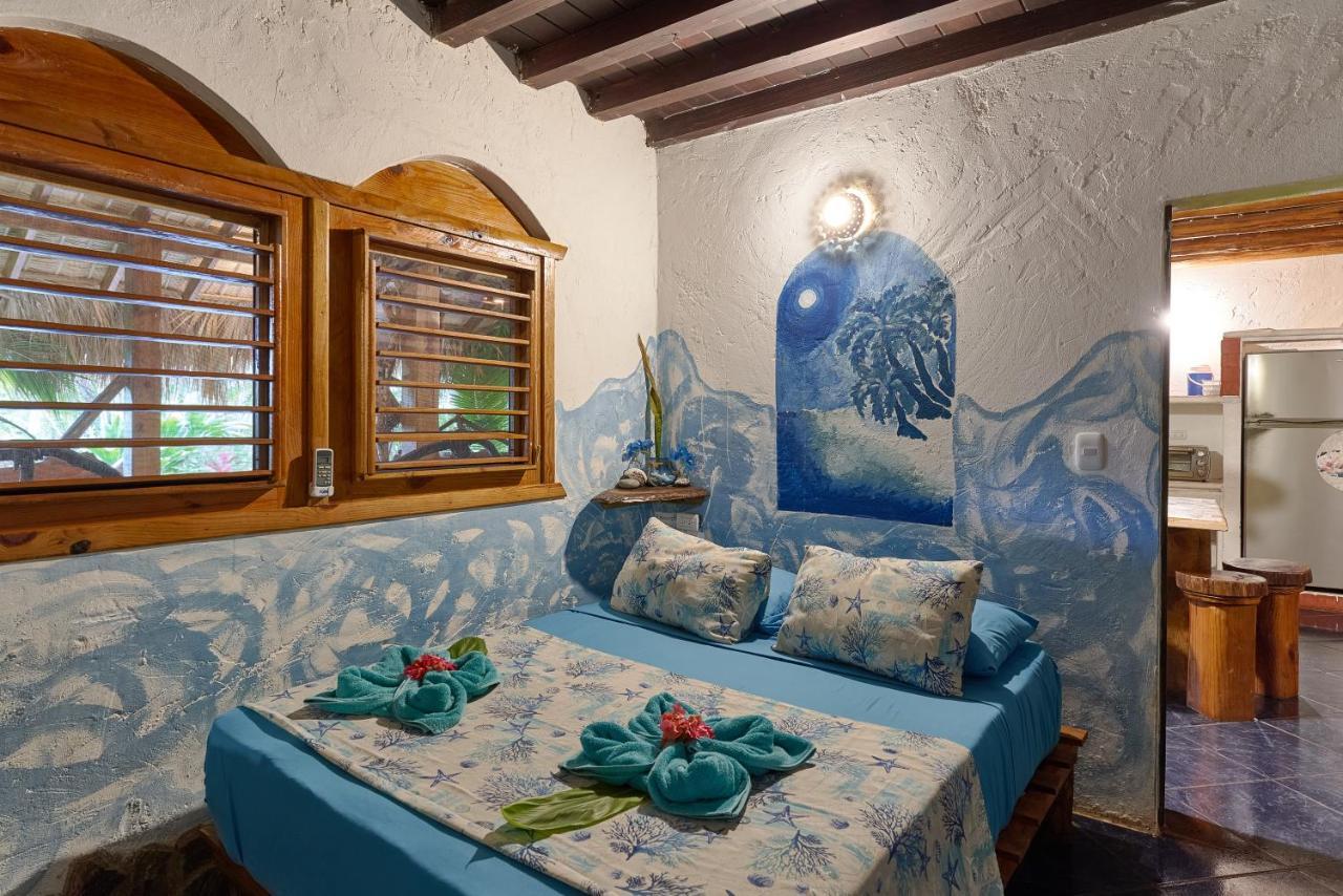 Tropical & Restaurant-pizzeria Las Galeras