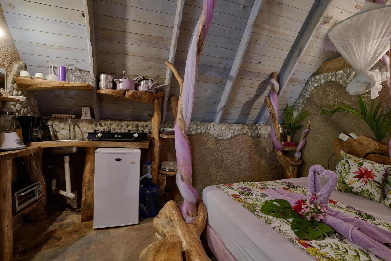 Bed & Breakfast Tropical & Restaurant-pizzeria Las Galeras