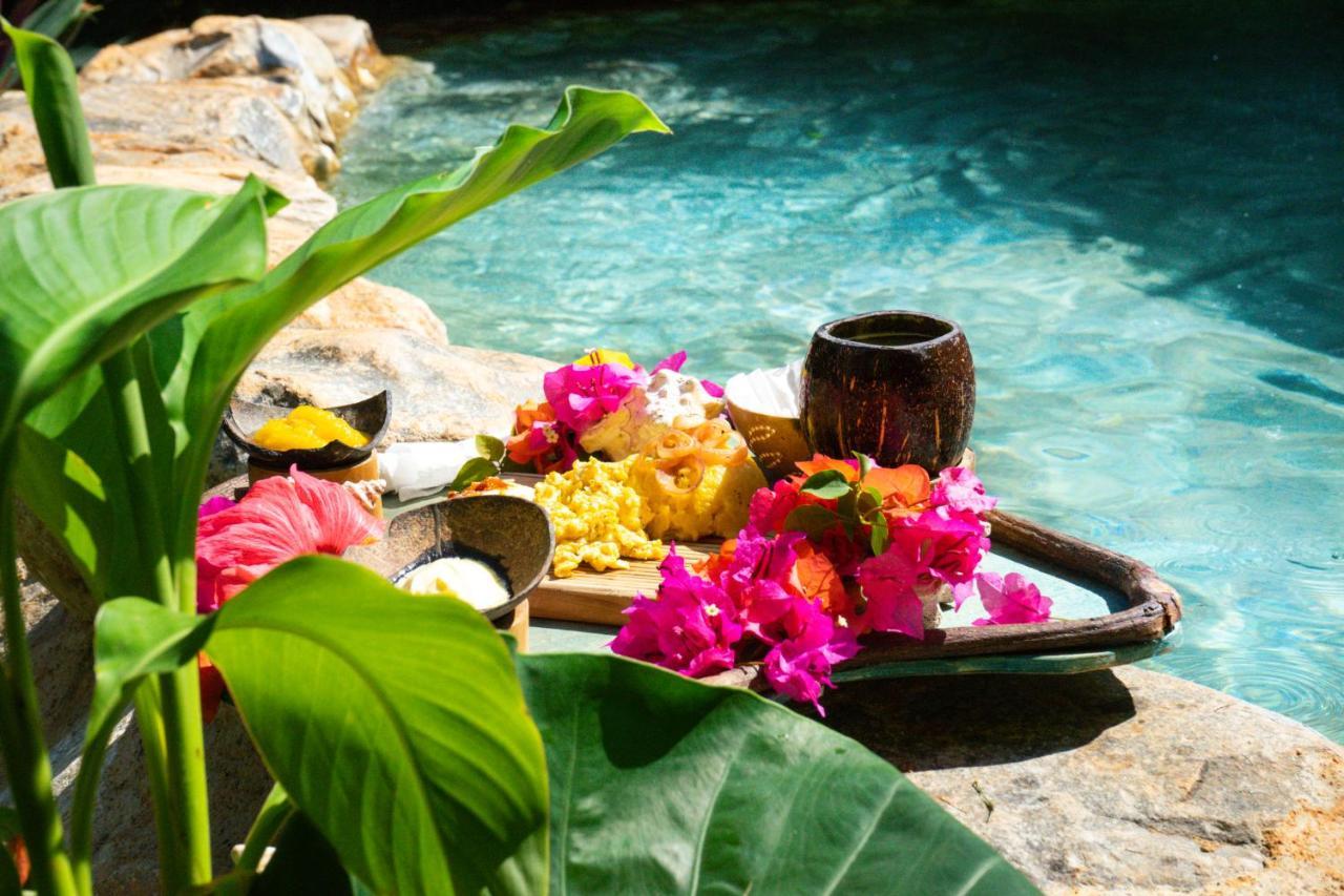 Bed & Breakfast Tropical & Restaurant-pizzeria