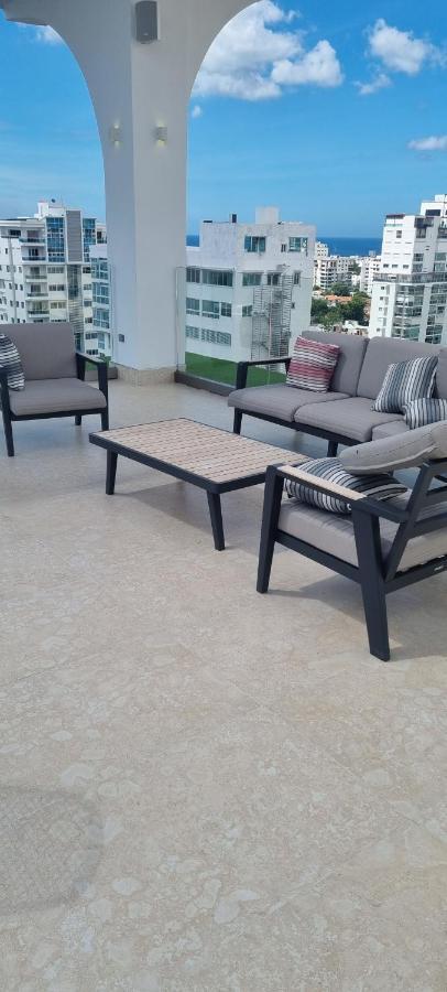 Brickell Apto G 08 Bella Vista Santo Domingo