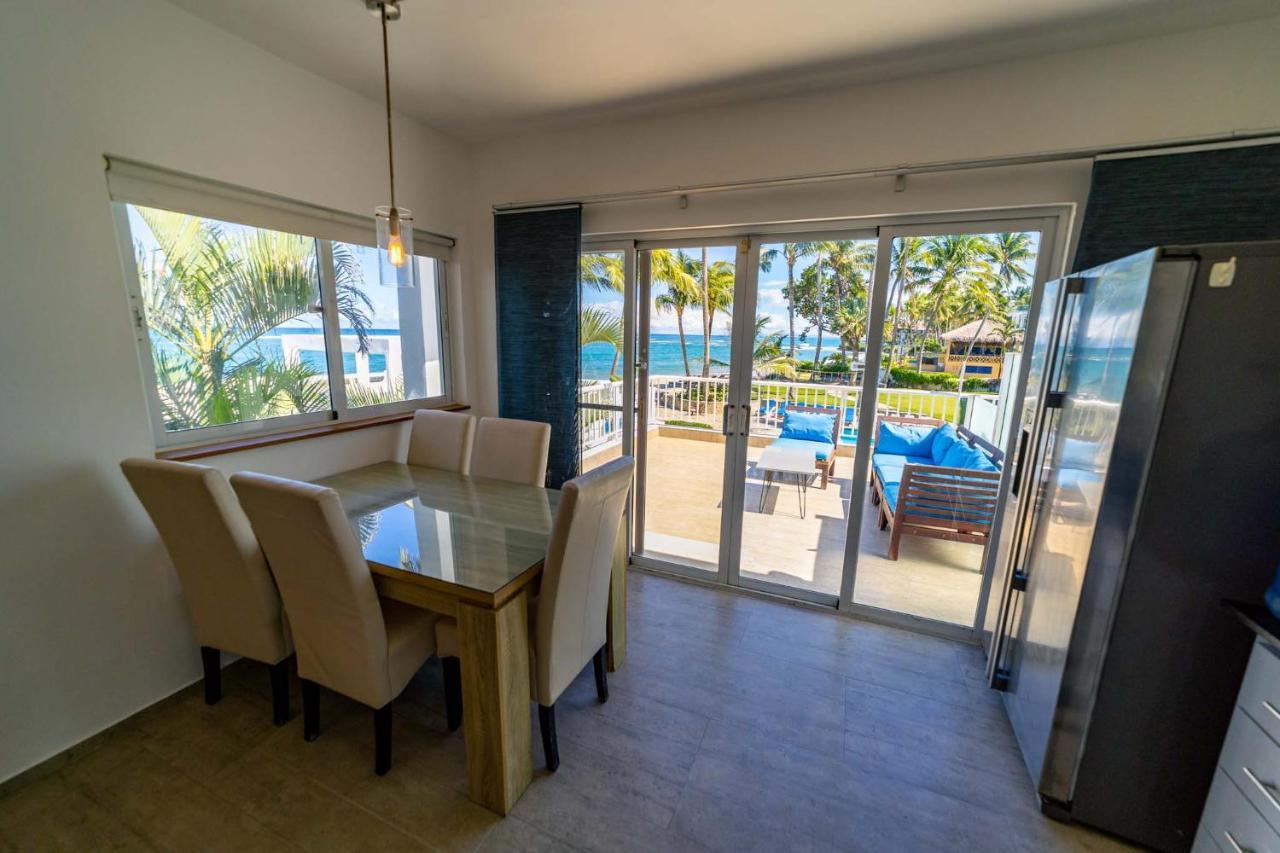 Panoramic Views Two Decks 1st Row Ocean Kite Apartment *