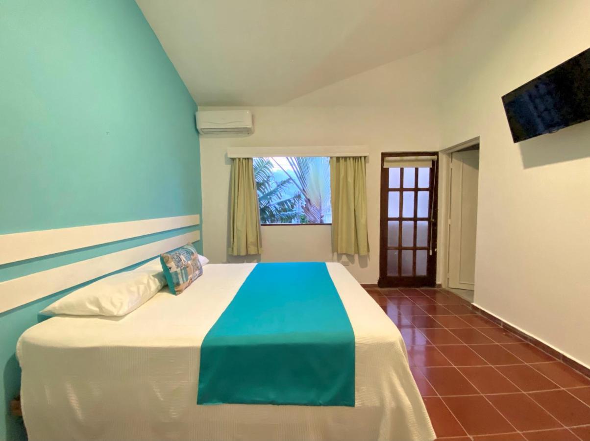 Calypso Hotel 3*