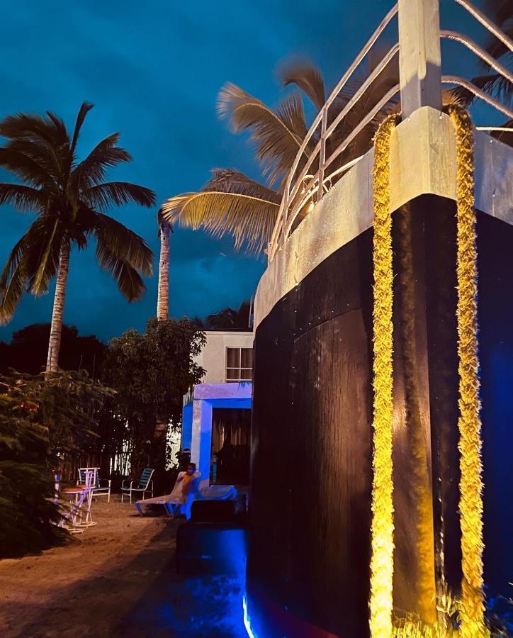 Bluemare Ecohotel Frente A La Playa Ensendada Punta Rucia
