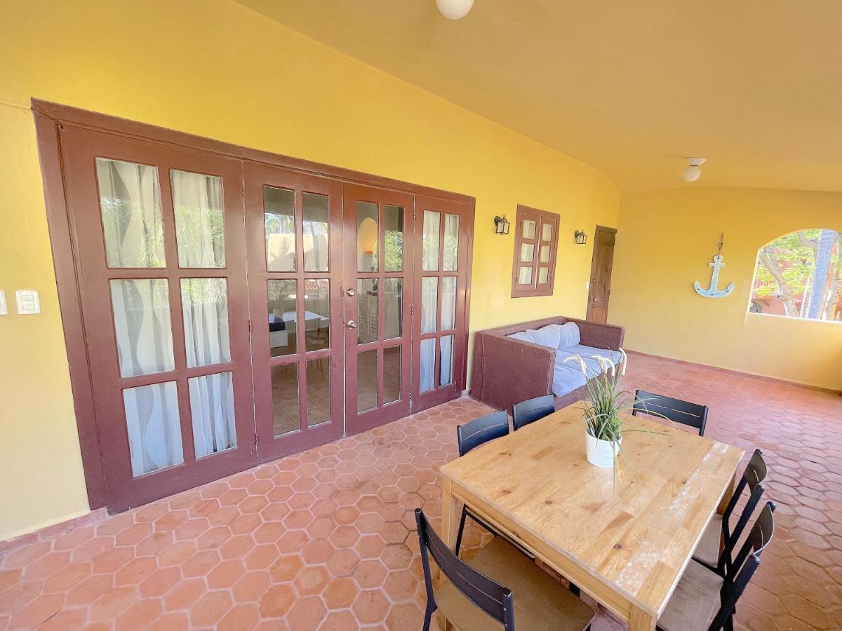 Resort Beach Condo-hotel With Villas & Private Wifi Bbq Beach Club & Punta Cana