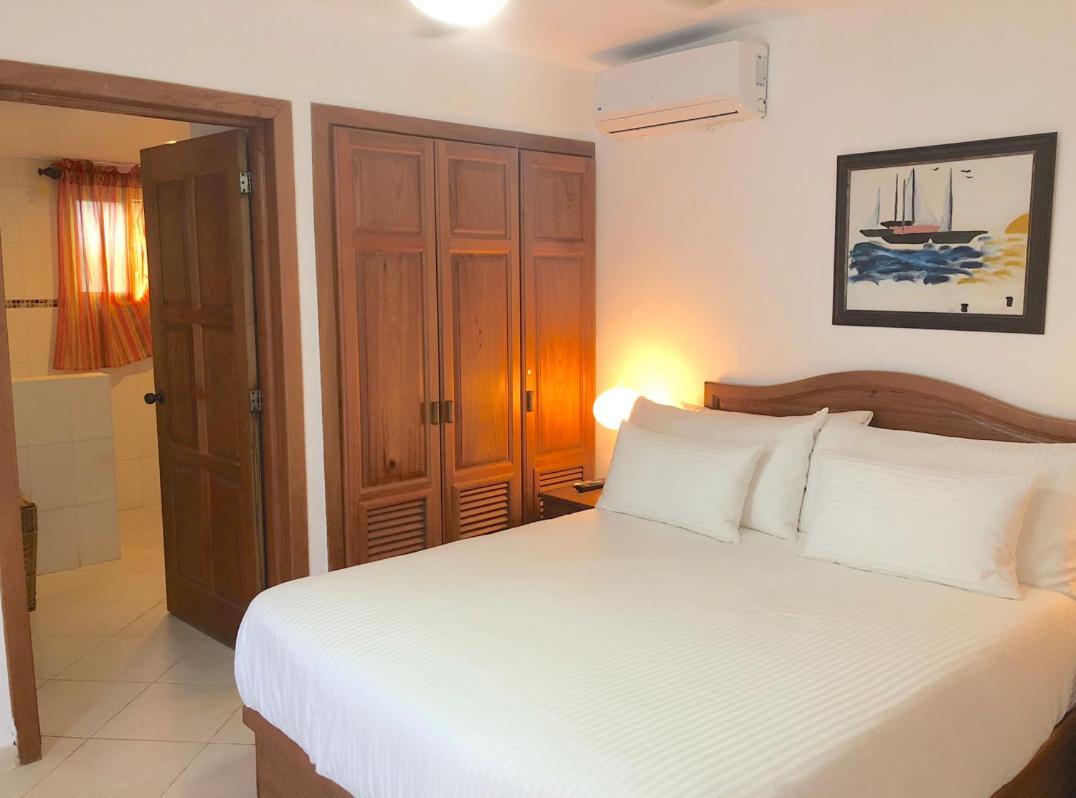 Bavaro Deluxe Los Corales Villas Beach Club & Spa Good Offer For Vacation Punta Cana