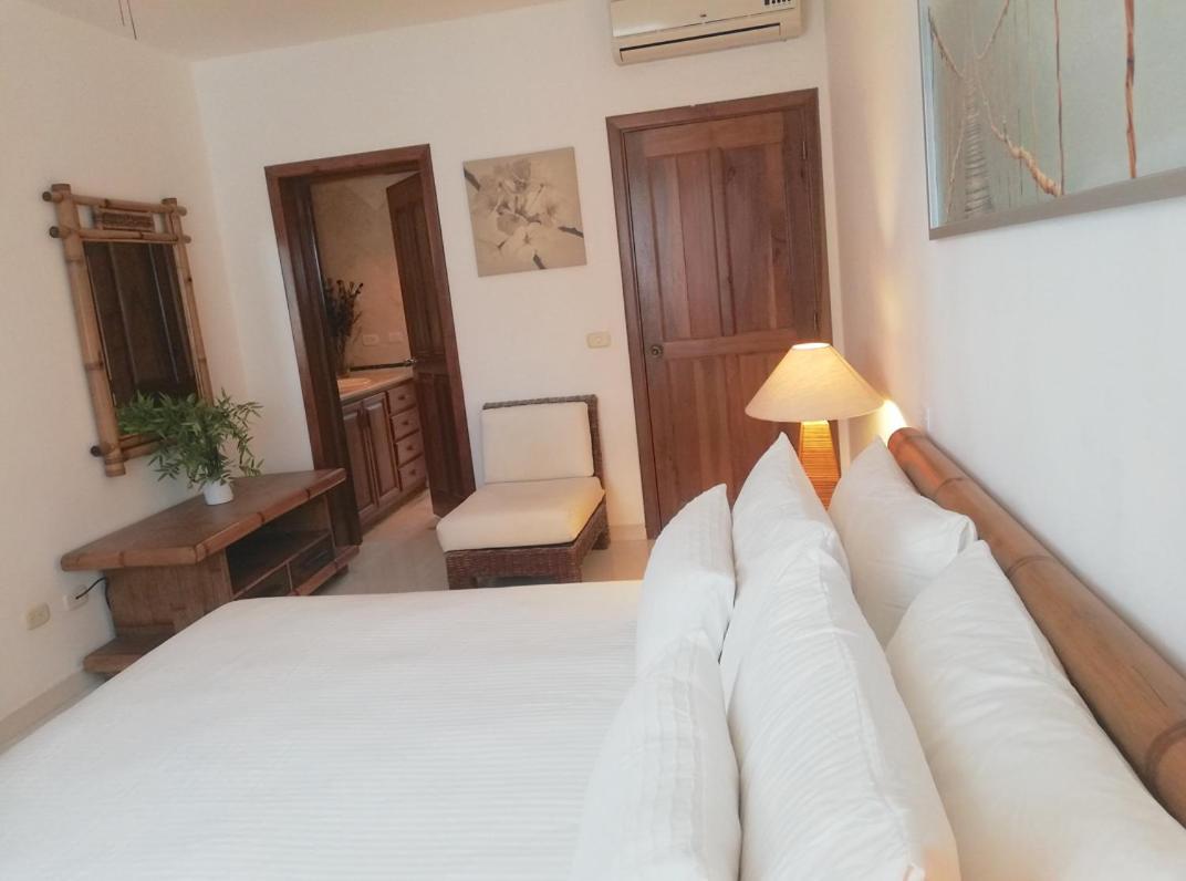 Resort Bavaro Deluxe Los Corales Villas Beach Club & Spa Good Offer For Vacation