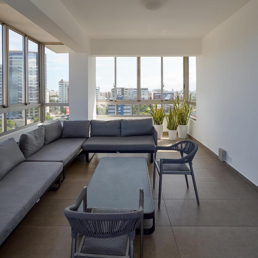 Escape Apartment, Balcony, Pool & Gym In La Julia Apartment