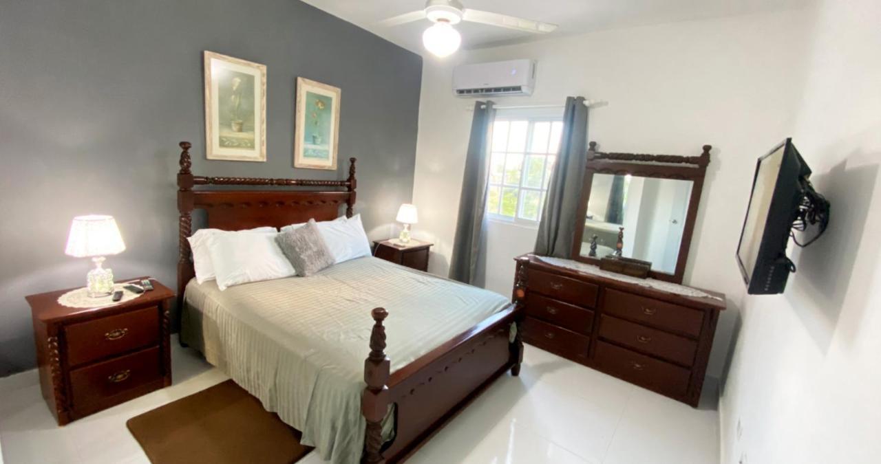Apartment Cozy 2br Near Playa Dorada, 3 Min In Car Puerto Plata