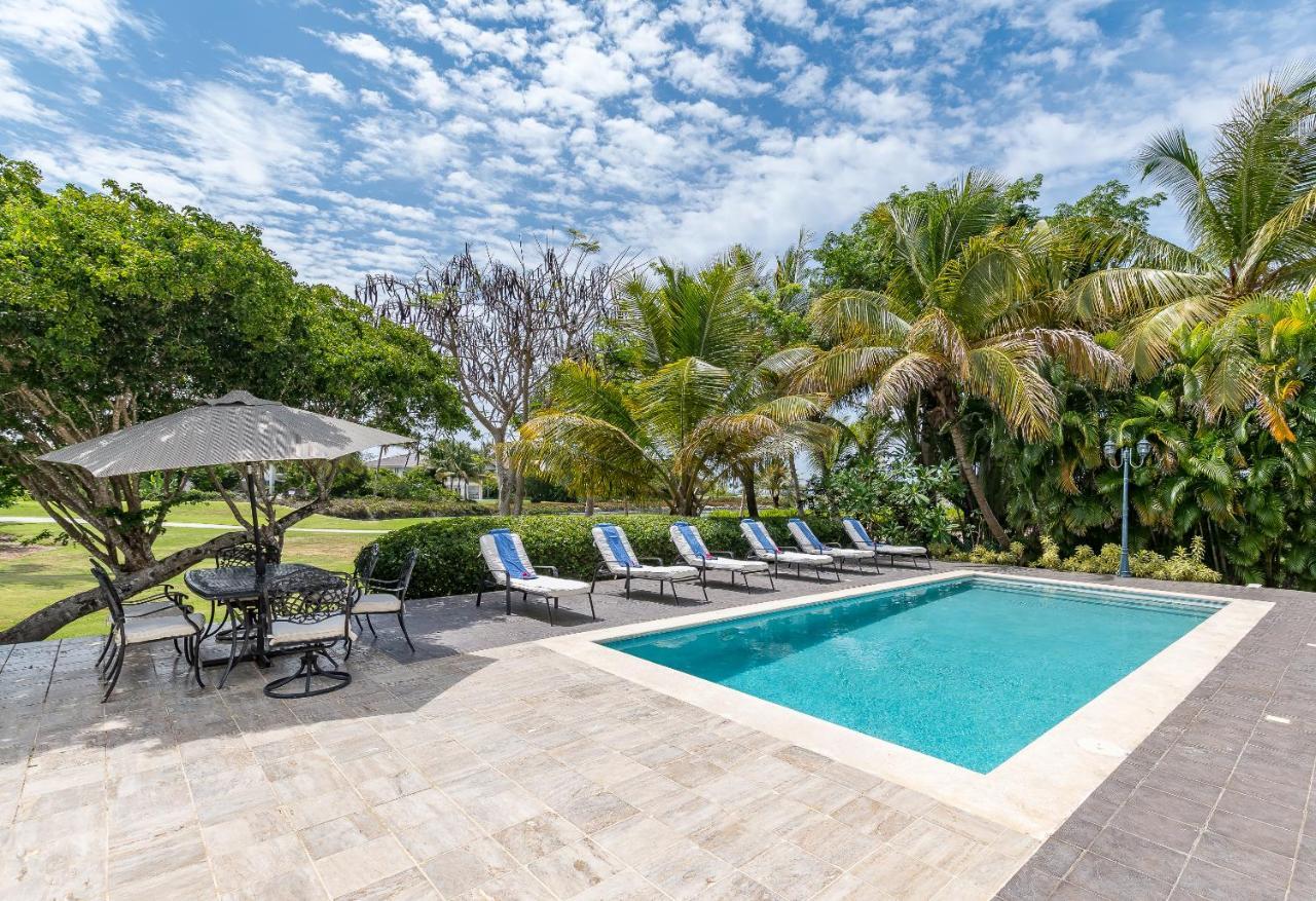 Exclusive And Club Pool Punta Cana