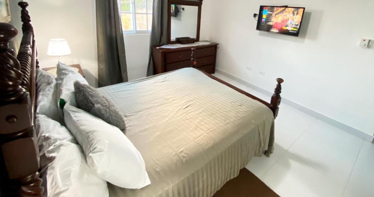 Cozy 2br Near Playa Dorada, 3 Min In Car Puerto Plata