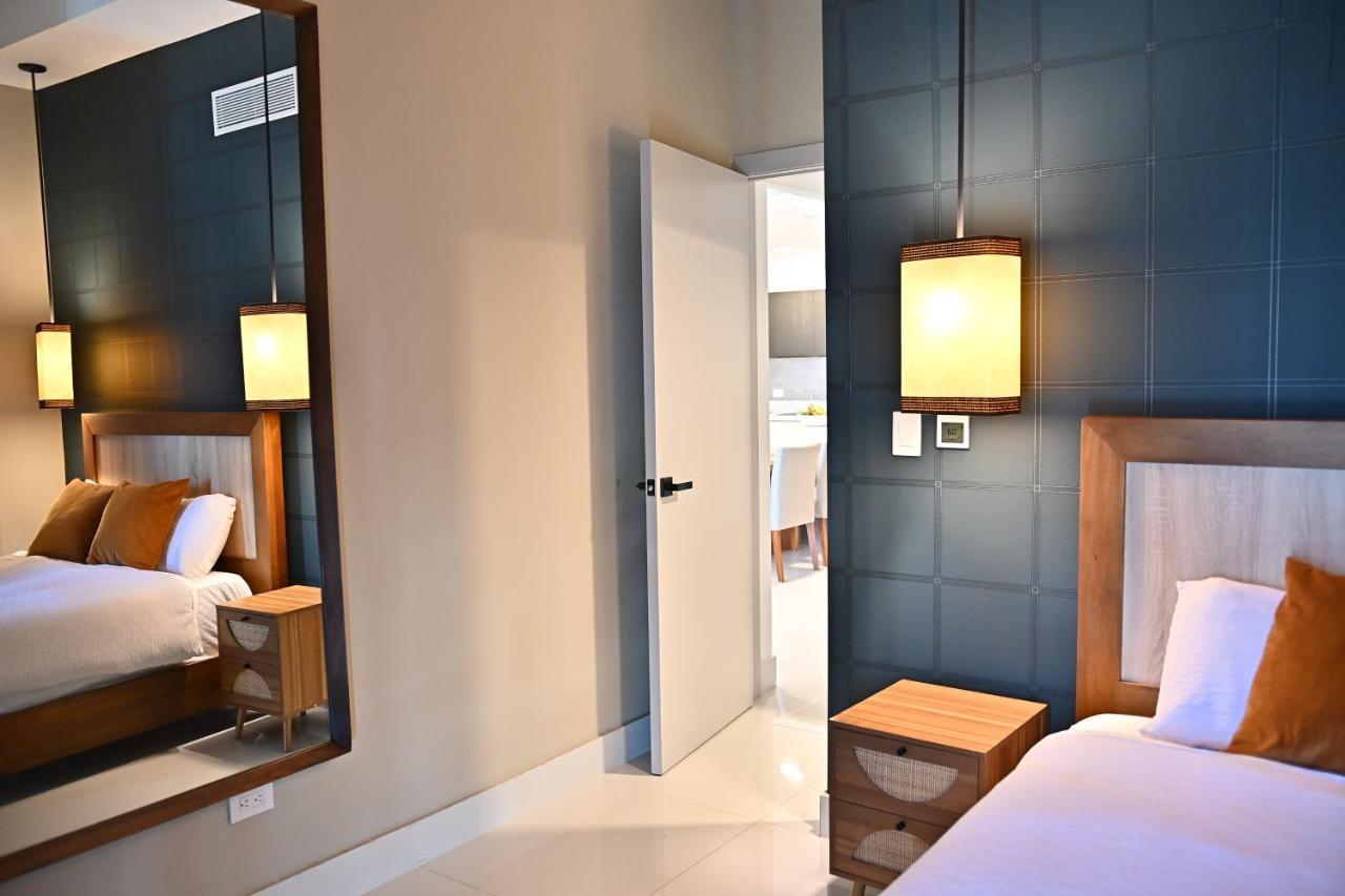 Apartment Piantini's Skylight
