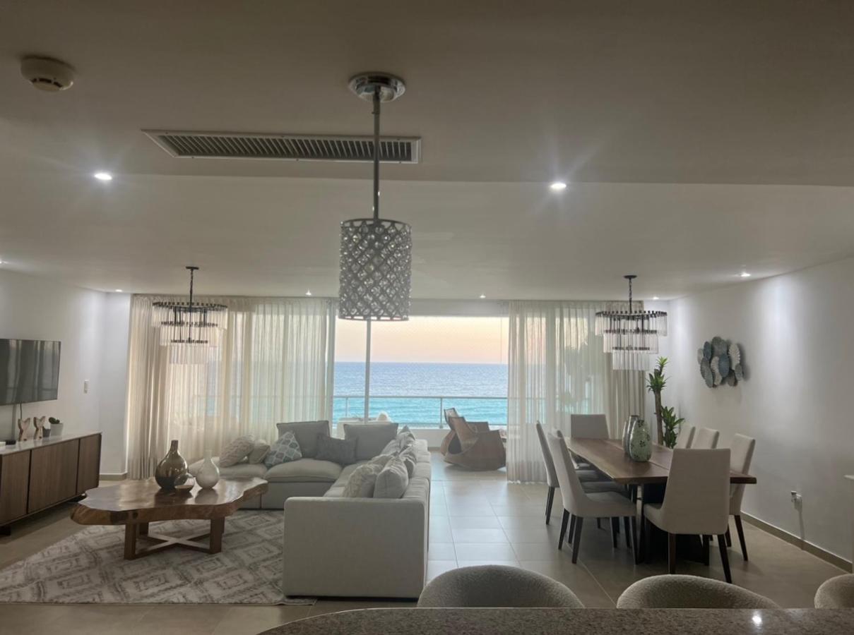Apartment Marbella Front Luxury