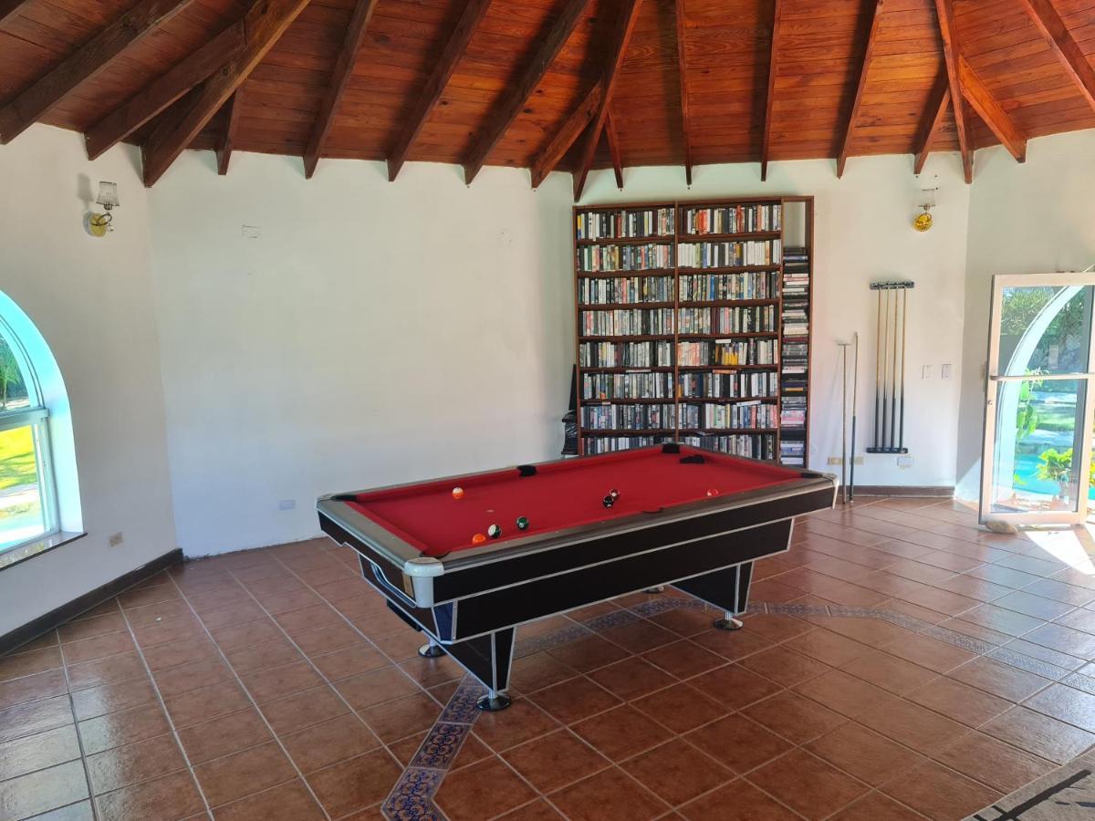 For Vacation 32-18-6 Villa
